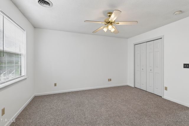 117 Boardwalk, Bristol, TN 37620