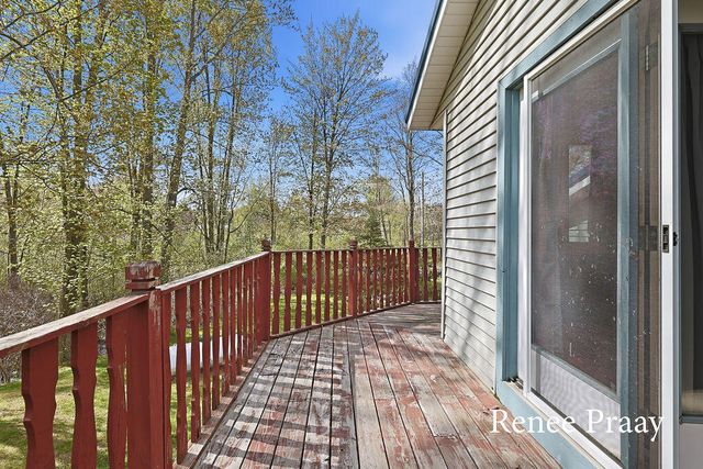 2950 Todd Road, Whitehall, MI 49461