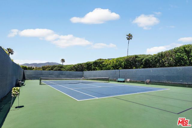 6762 Las Olas Way, Malibu, CA 90265