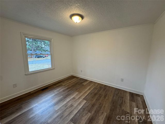 2106 Loblolly Lane, Kings Mountain, NC 28086