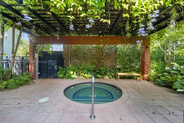 1749 NE Miami Court 507, Miami, FL 33132