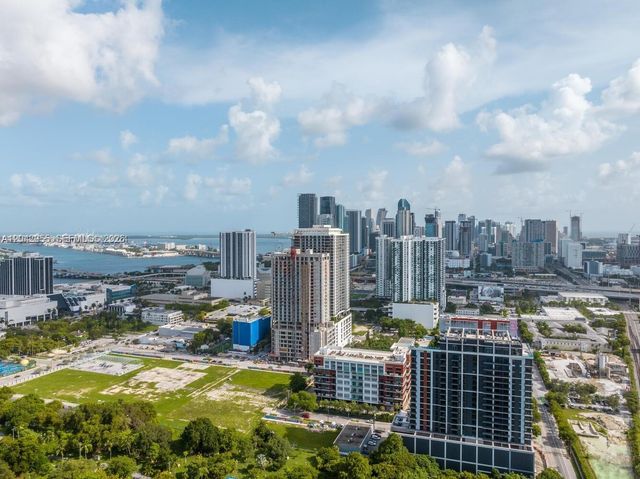 1749 NE Miami Court 507, Miami, FL 33132