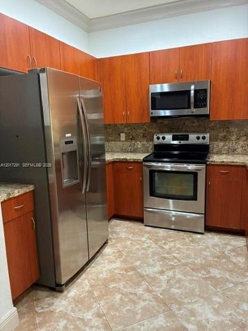 2551 SW 99th Way, Miramar, FL 33025