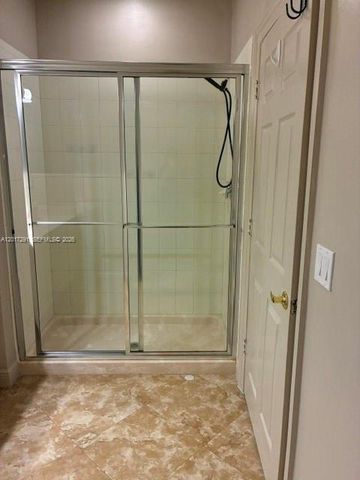 2551 SW 99th Way, Miramar, FL 33025