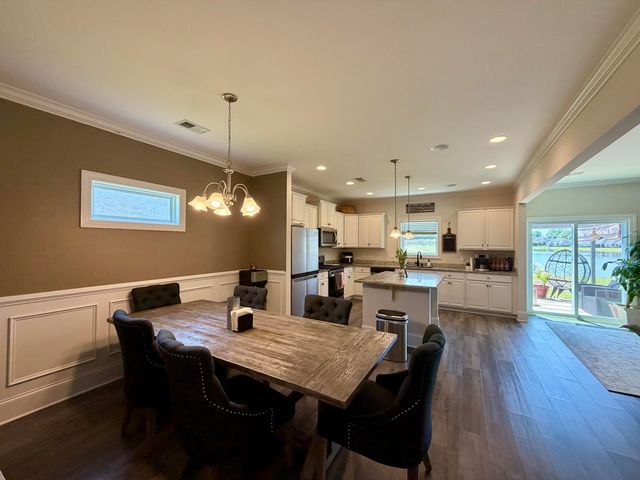 2240 Canadiangeese Drive, Sumter, SC 29153