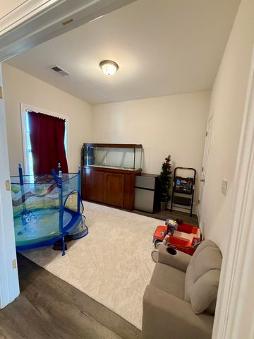 2240 Canadiangeese Drive, Sumter, SC 29153