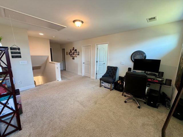 2240 Canadiangeese Drive, Sumter, SC 29153