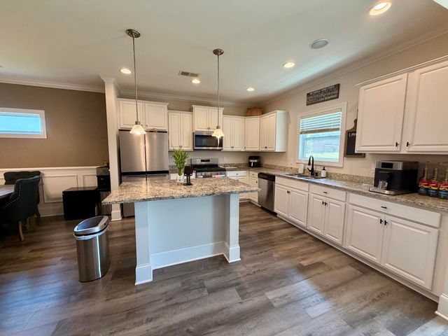2240 Canadiangeese Drive, Sumter, SC 29153