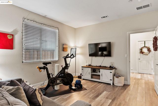 716 Cabada Dr, Brentwood, CA 94513