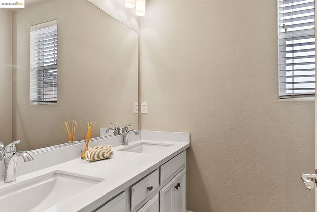 716 Cabada Dr, Brentwood, CA 94513