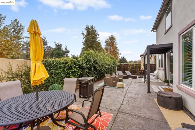 716 Cabada Dr, Brentwood, CA 94513