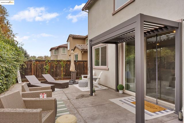 716 Cabada Dr, Brentwood, CA 94513