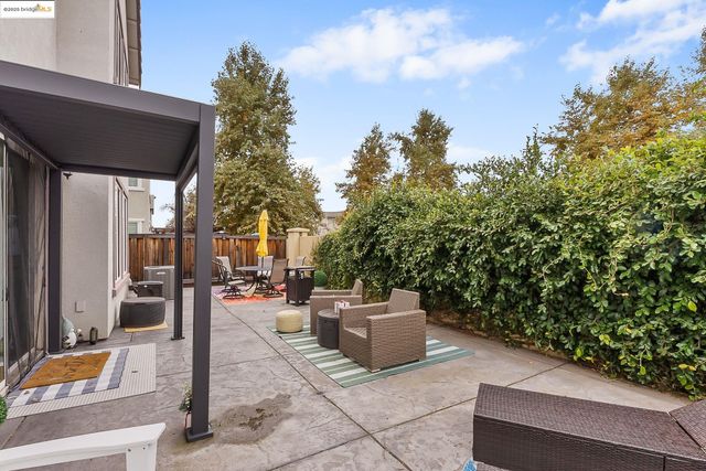 716 Cabada Dr, Brentwood, CA 94513