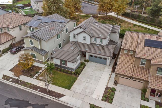 716 Cabada Dr, Brentwood, CA 94513