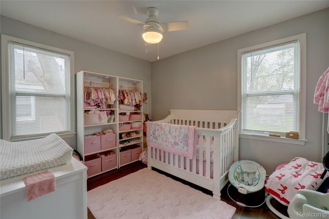 16661 Five Points Street, Redford Charter Township, MI 48240