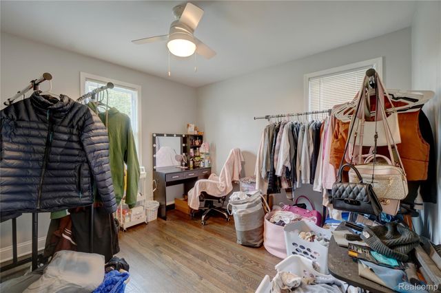 16661 Five Points Street, Redford Charter Township, MI 48240