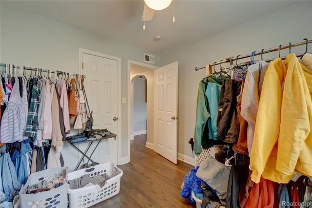 16661 Five Points Street, Redford Charter Township, MI 48240