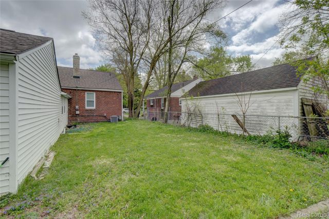 16661 Five Points Street, Redford Charter Township, MI 48240