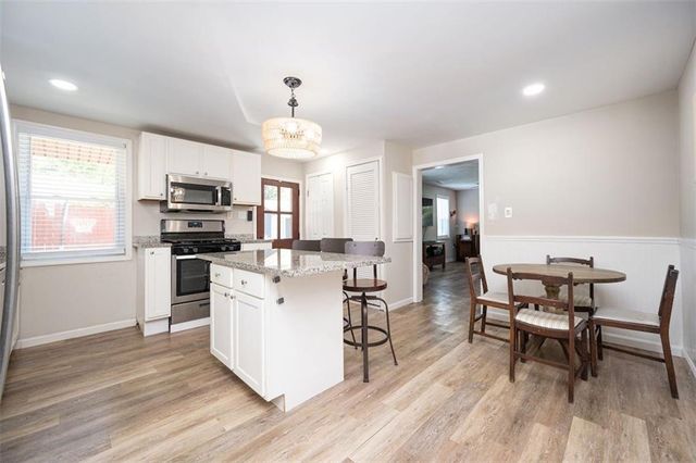 753 Taylor SE Drive, Smyrna, GA 30080