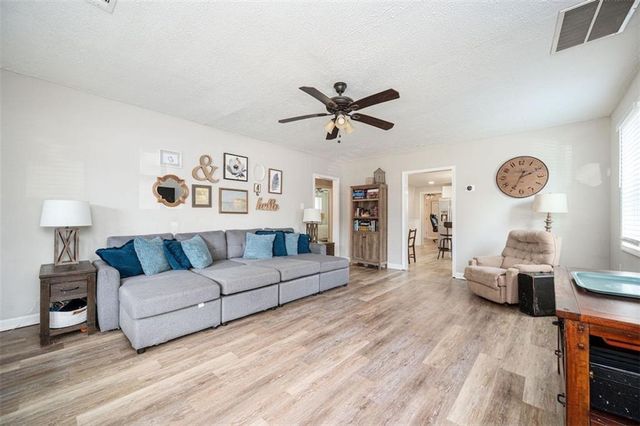 753 Taylor SE Drive, Smyrna, GA 30080