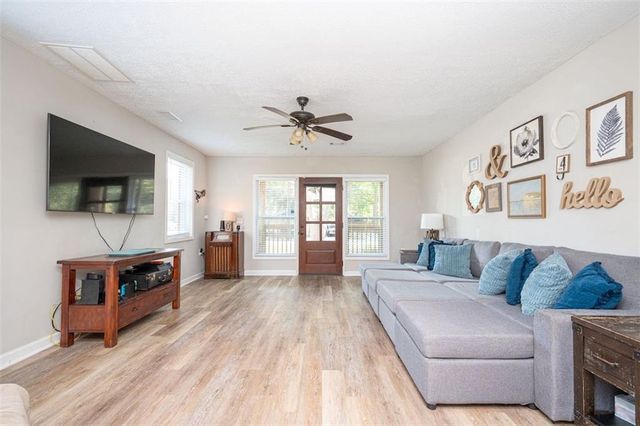 753 Taylor SE Drive, Smyrna, GA 30080