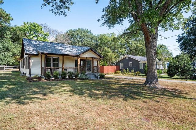 753 Taylor SE Drive, Smyrna, GA 30080