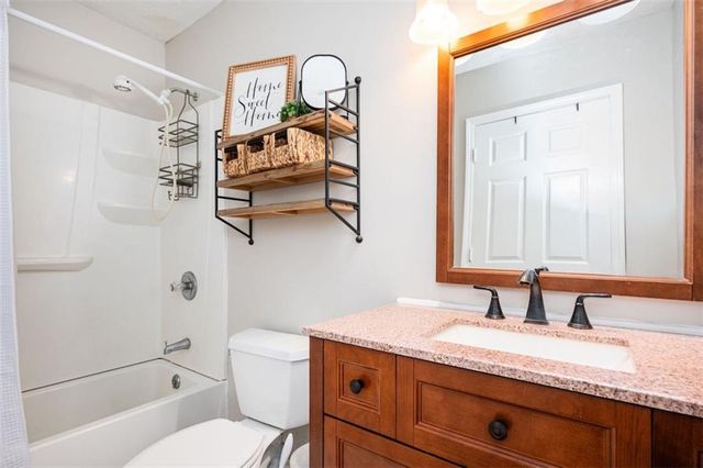 753 Taylor SE Drive, Smyrna, GA 30080