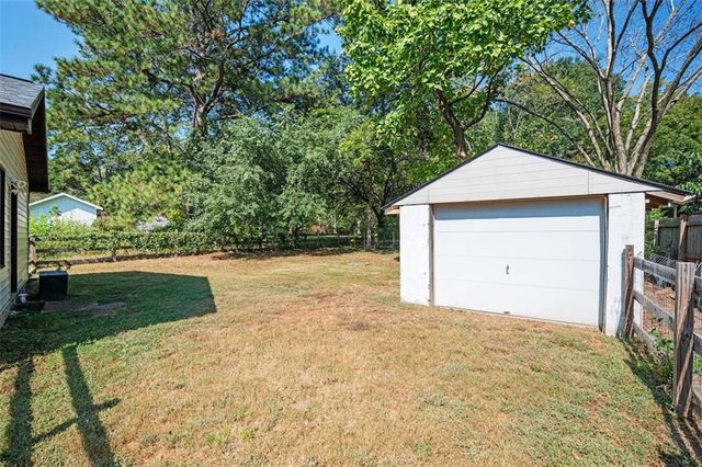 753 Taylor SE Drive, Smyrna, GA 30080