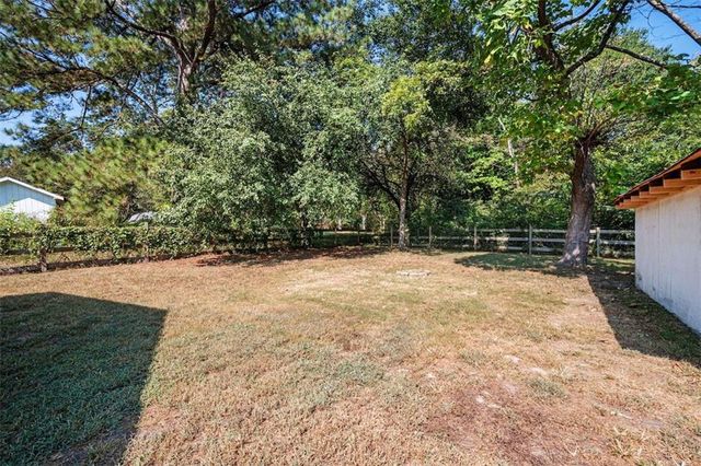 753 Taylor SE Drive, Smyrna, GA 30080