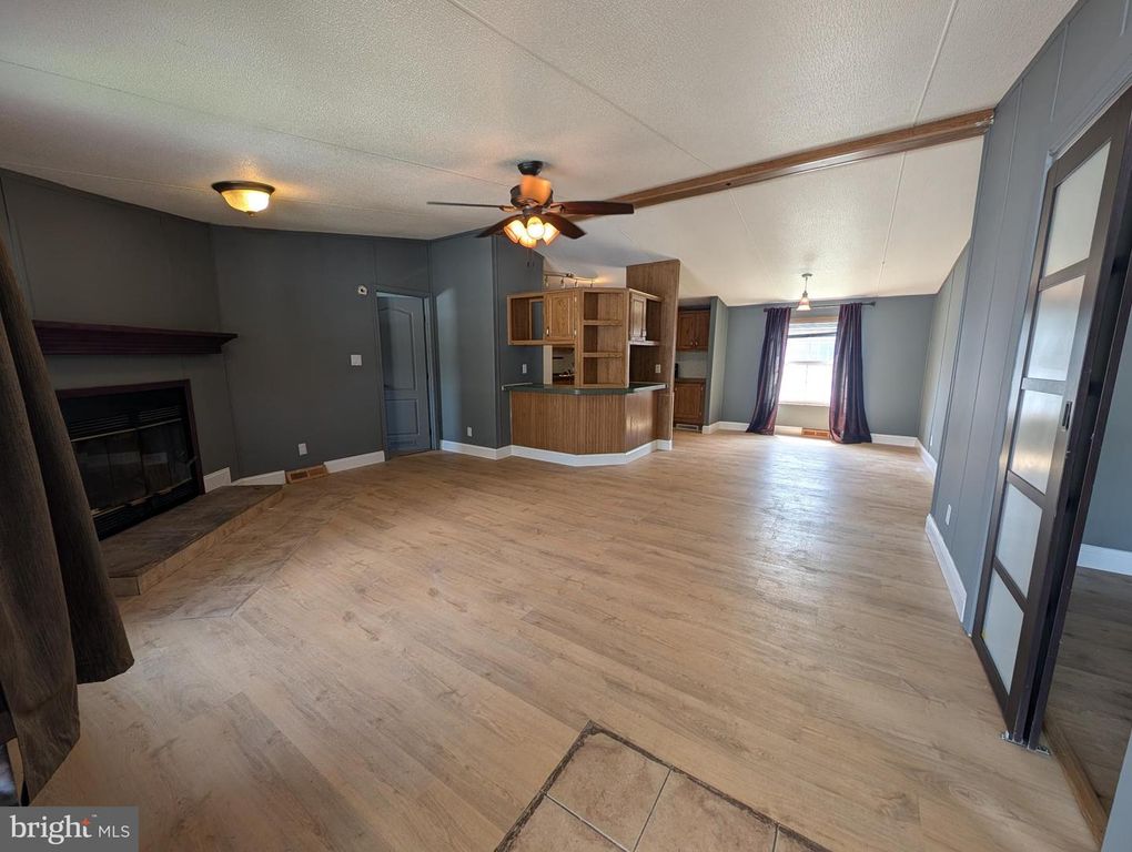 65 CHESAPEAKE MOBILE CT, Hanover, MD 21076