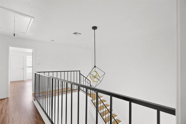 2409 Bering Drive 4, Houston, TX 77057