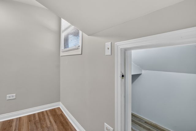 9722 S Merrion Avenue, Chicago, IL 60617