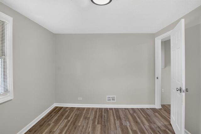 9722 S Merrion Avenue, Chicago, IL 60617