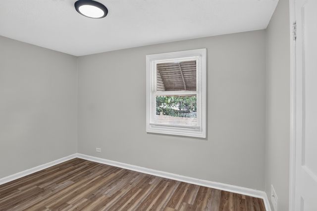 9722 S Merrion Avenue, Chicago, IL 60617
