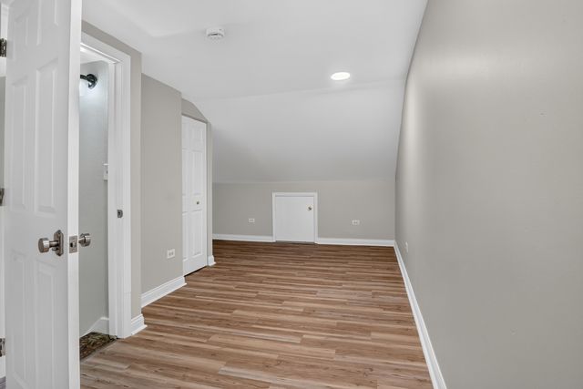 9722 S Merrion Avenue, Chicago, IL 60617