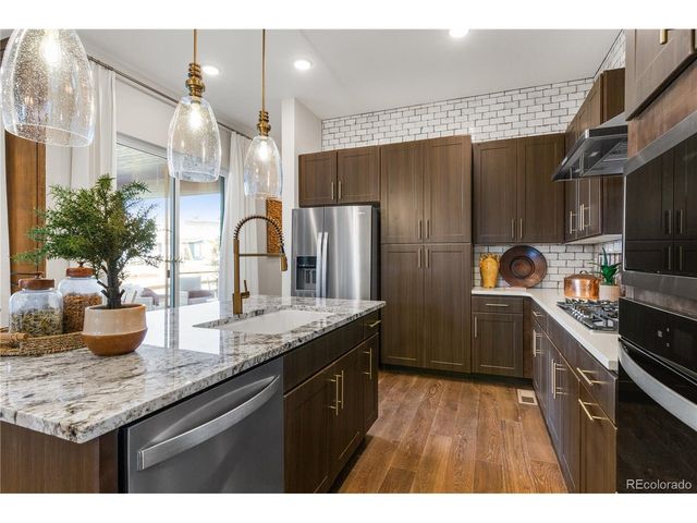 14259 Old Cottonwood St, Broomfield, CO 80020