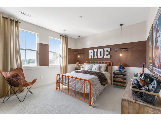 14259 Old Cottonwood St, Broomfield, CO 80020