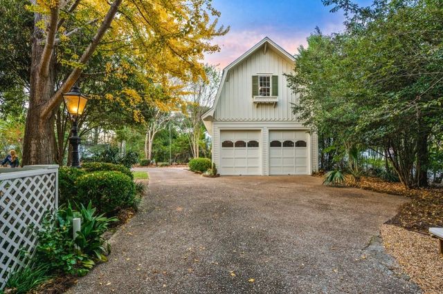 437 Remington Avenue, Thomasville, GA 31792