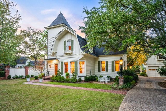 437 Remington Avenue, Thomasville, GA 31792