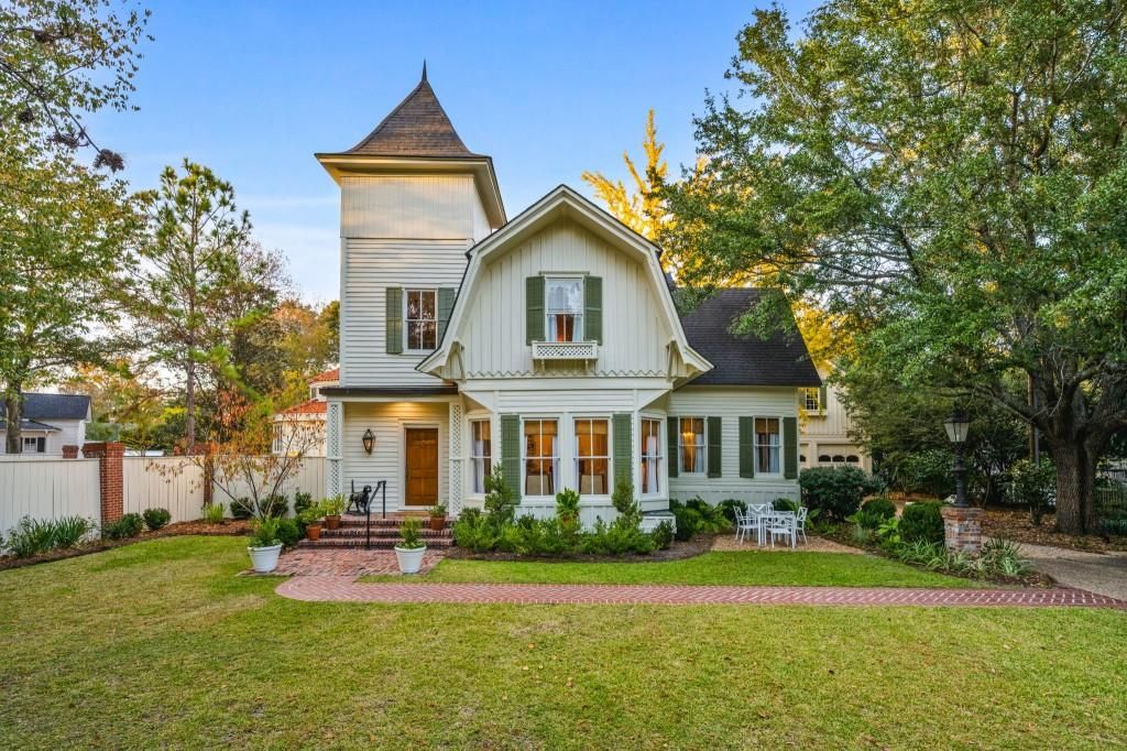 437 Remington Avenue, Thomasville, GA 31792