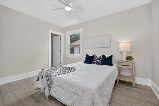 1201 OAKHILL STREET, Lakeland, FL 33815