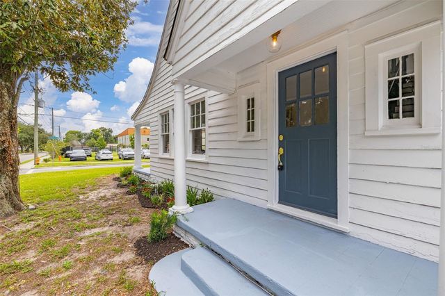 1201 OAKHILL STREET, Lakeland, FL 33815