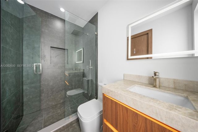 260 NW 47th St, Miami, FL 33127