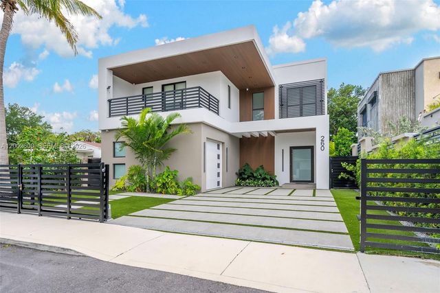 260 NW 47th St, Miami, FL 33127