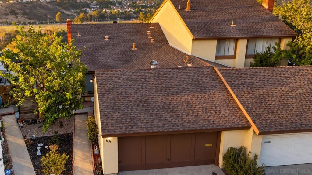 8858 Capcano Rd, San Diego, CA 92126 — photo 2