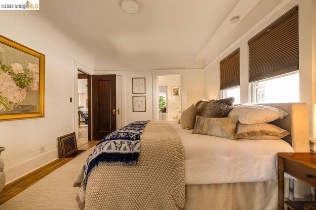 970 39th St, Oakland, CA 94608