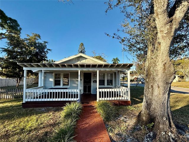 1812 9TH STREET W, Palmetto, FL 34221