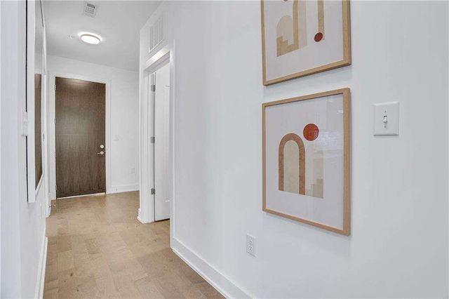 775 Juniper NE Street 525, Atlanta, GA 30308