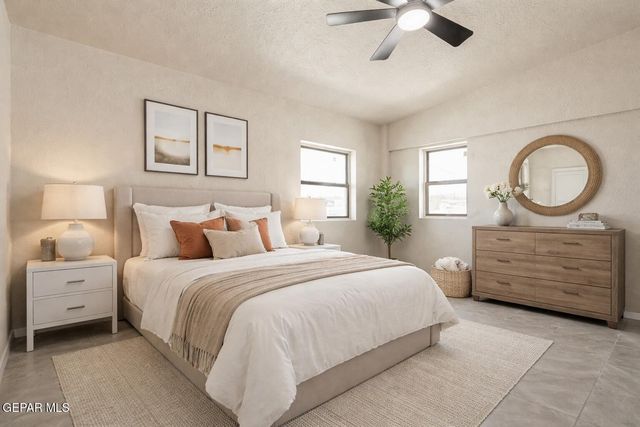 8038 N DESERT Boulevard, Canutillo, TX 79835