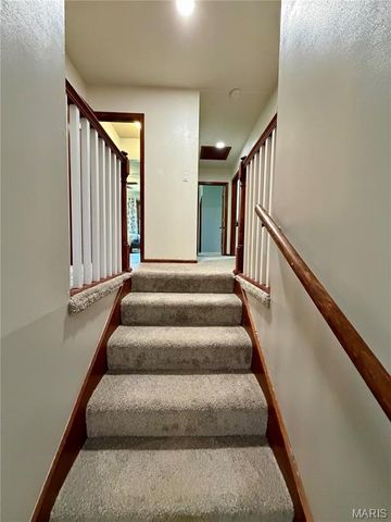4 El Rancho Drive, Hannibal, MO 63401